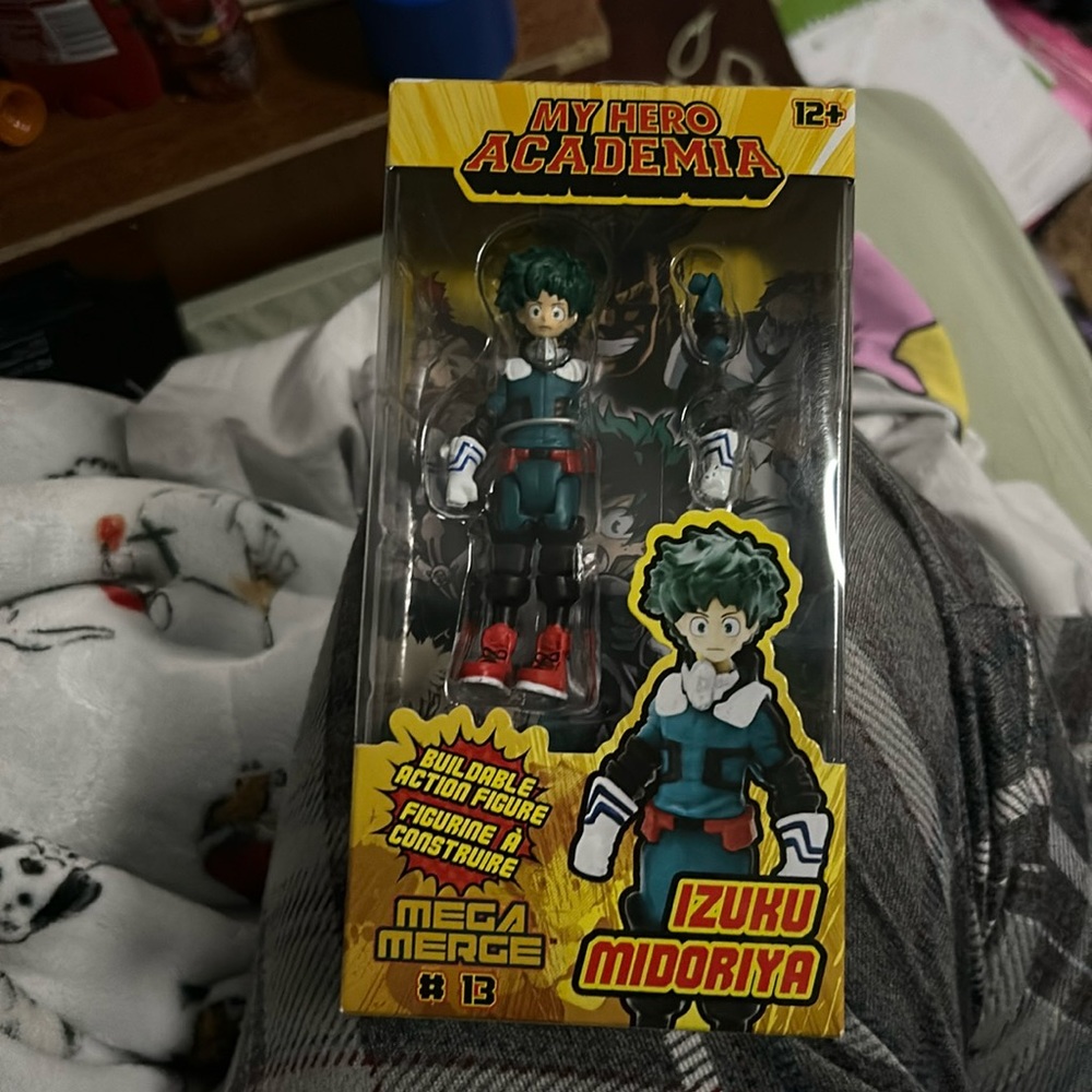 My hero academia Izuku midoriya figurine